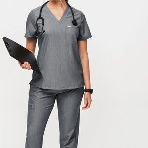 FIGS- the jogger set